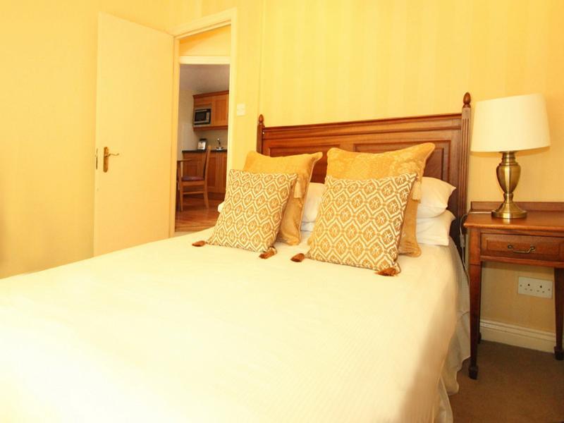 Latchfords Self Catering Apartments Дублин Экстерьер фото