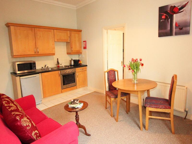Latchfords Self Catering Apartments Дублин Экстерьер фото