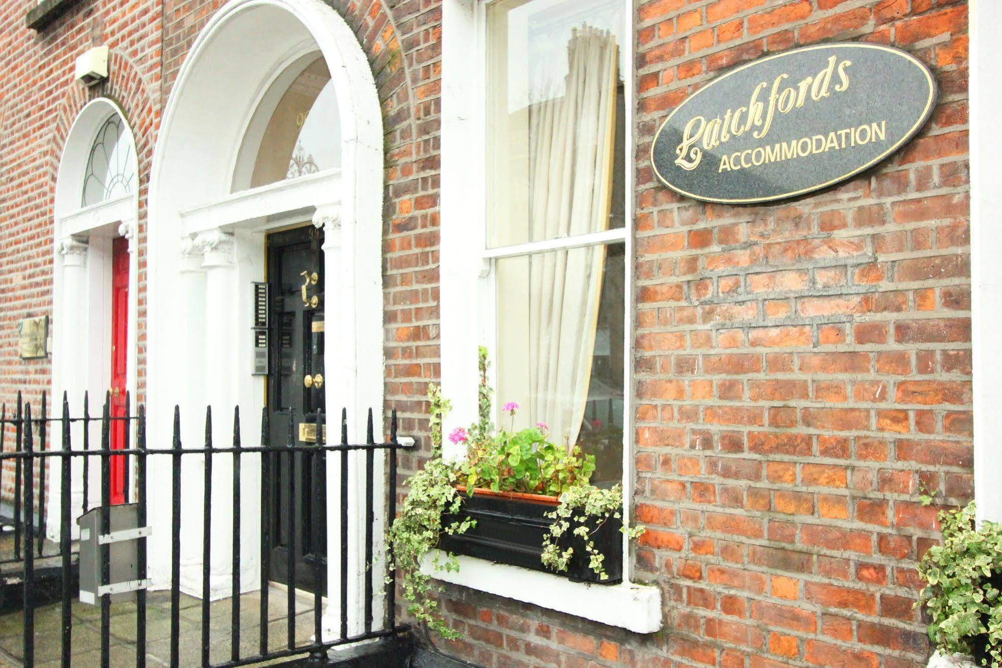 Latchfords Self Catering Apartments Дублин Экстерьер фото